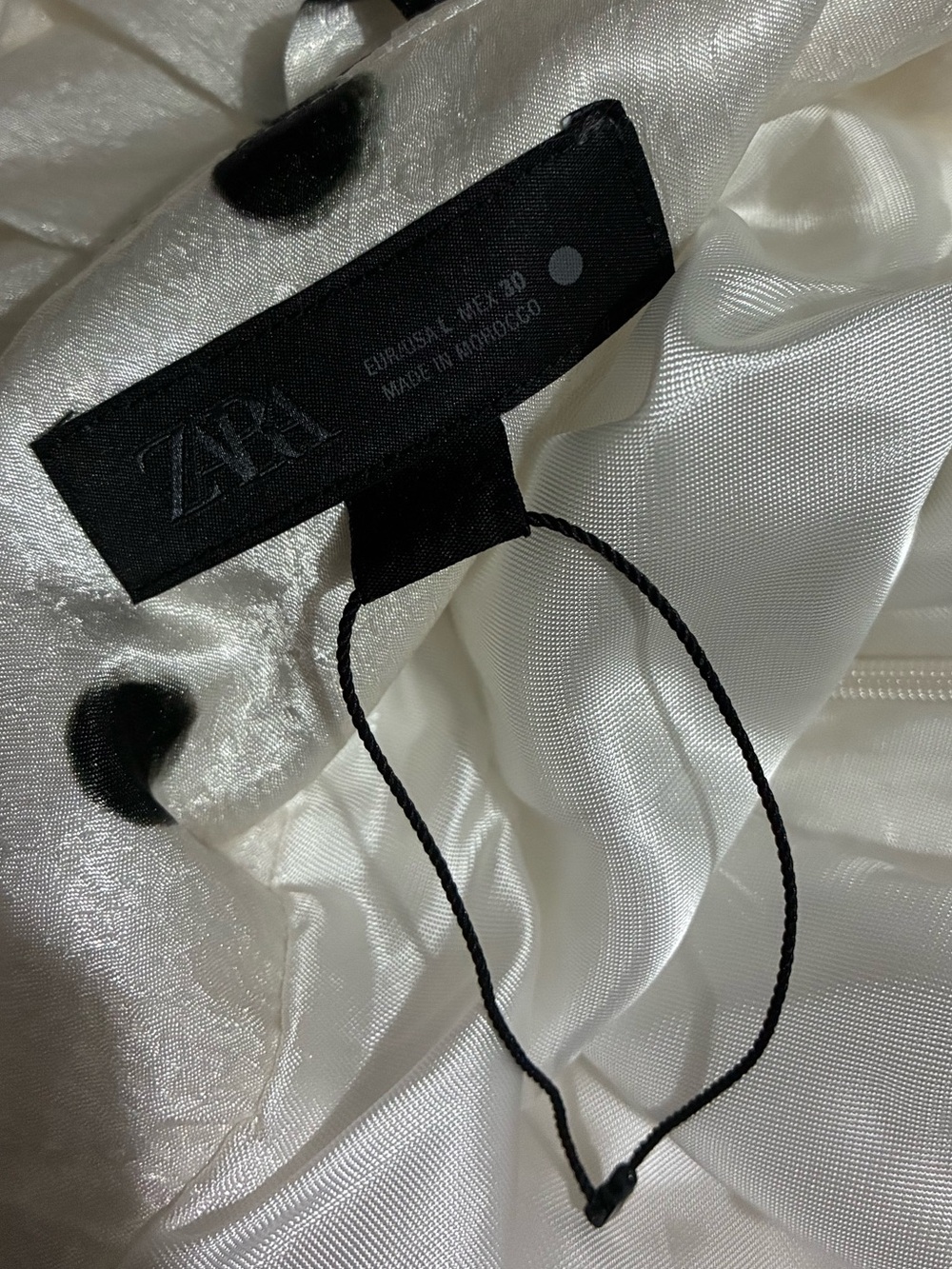 Zara White Midi Bubble Skirt with Black Polka Dots - Picture 5 of 5